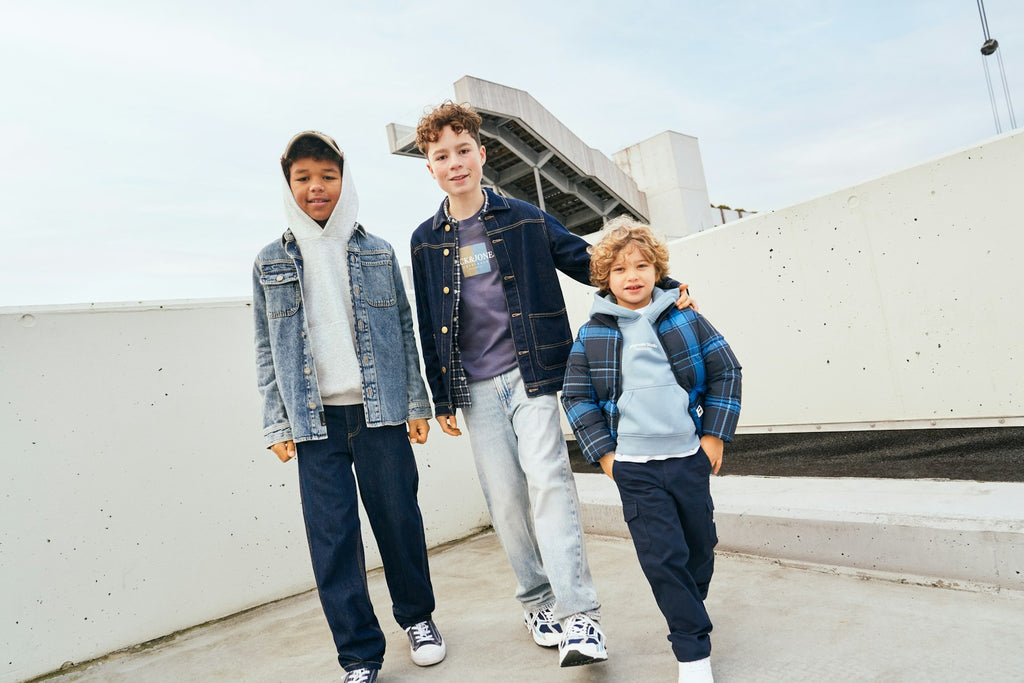 Jongenskleding van Jack & Jones Junior en mini blogpost