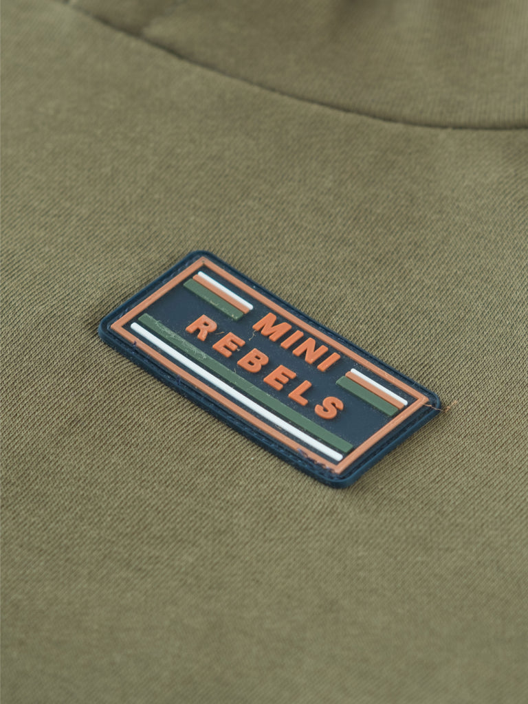 hoodie voor jongens in militair groen van mini rebels