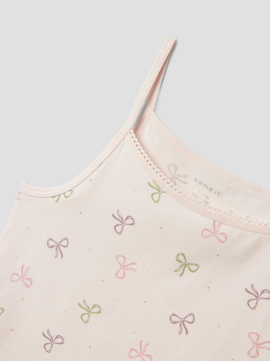 ondergoed hemdjes voor meisjes van Name it in het roze