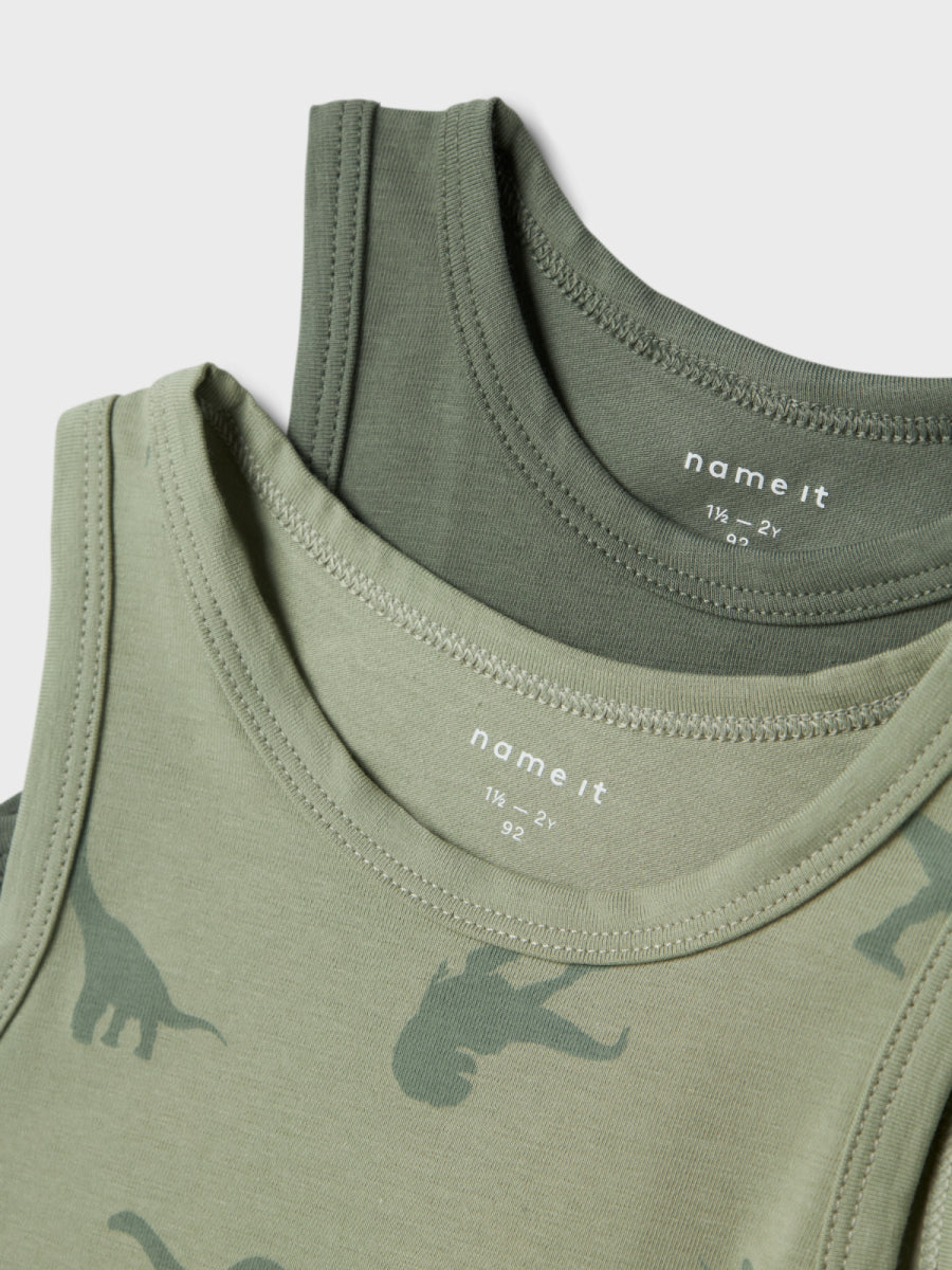 Tanktopjes voor jongens met dino print van Name it in het groen